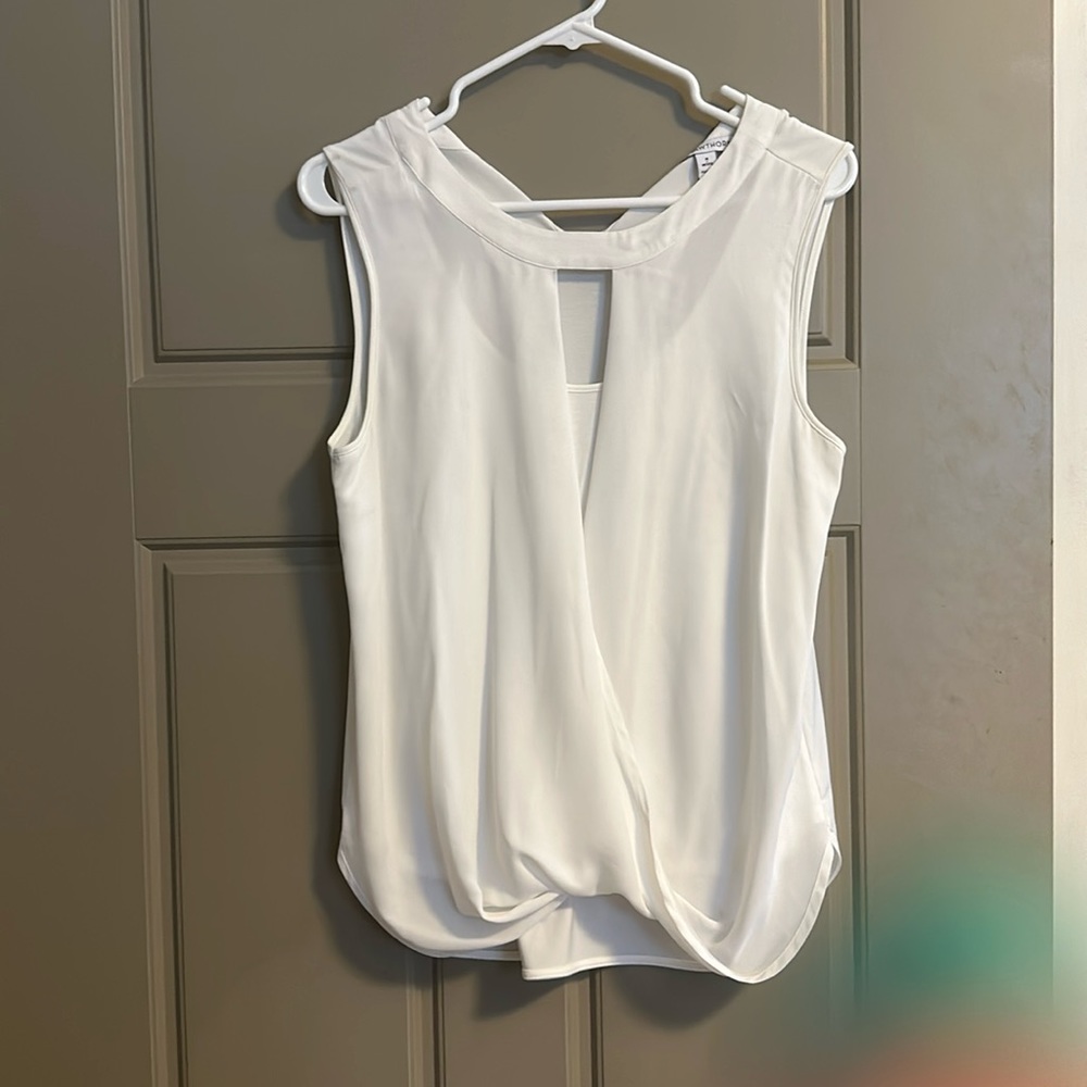 41 Hawthorn M Top